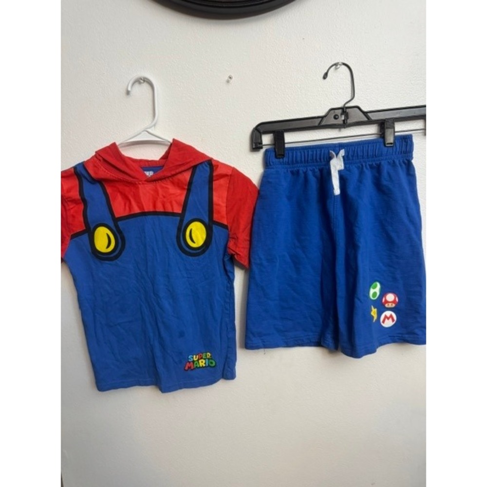 Super Mario Bros Kids Hooded T-Shirt and Shorts Set Blue Red Size 8 Nintendo